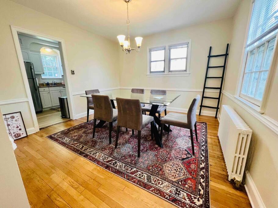 Dc'S Best Location 4 Bed With Parking Walk To Metro And Nightlife Bethesda Row Chevy Chase Exteriér fotografie