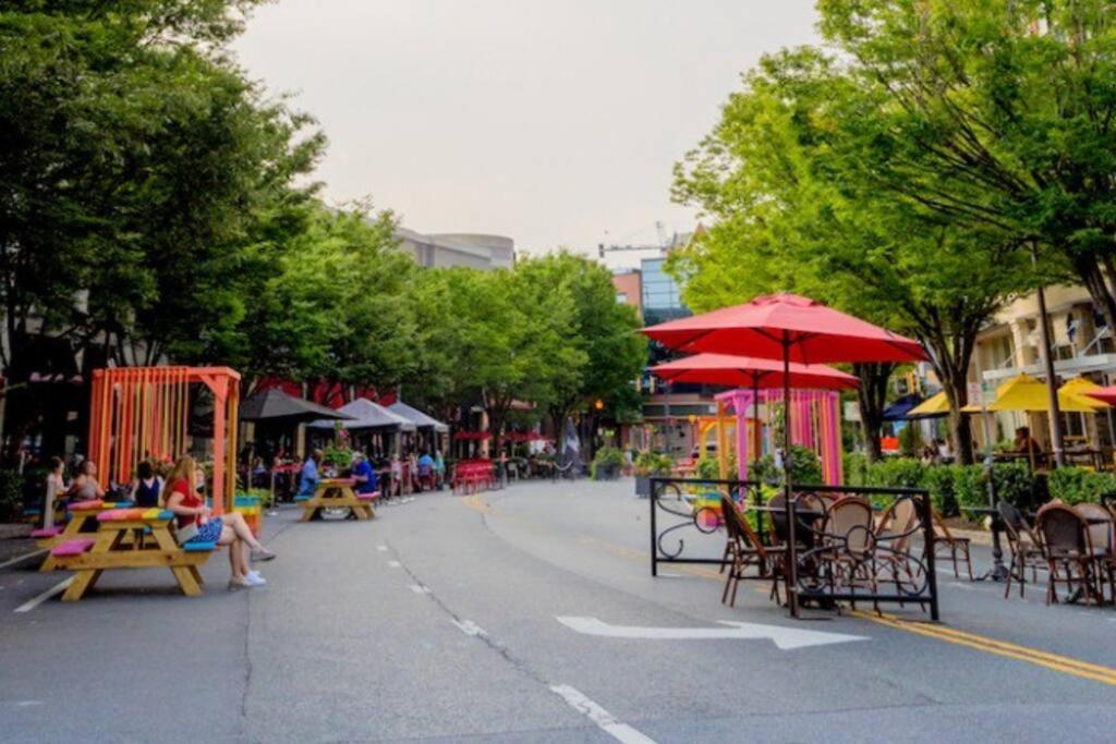 Dc'S Best Location 4 Bed With Parking Walk To Metro And Nightlife Bethesda Row Chevy Chase Exteriér fotografie
