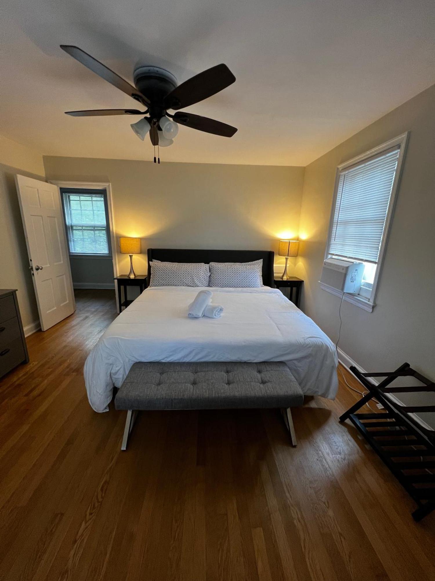 Dc'S Best Location 4 Bed With Parking Walk To Metro And Nightlife Bethesda Row Chevy Chase Exteriér fotografie
